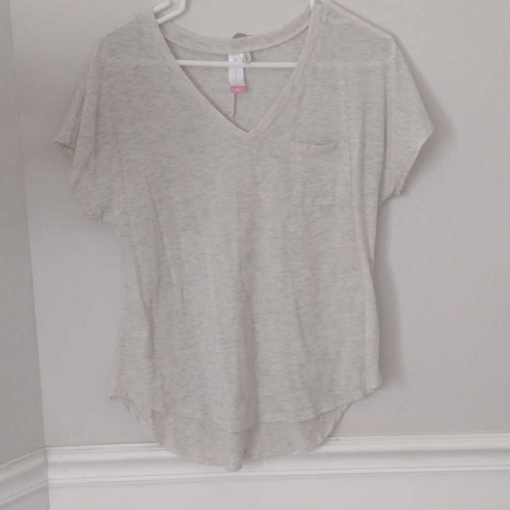 V-Neck T-shirt short sleeve